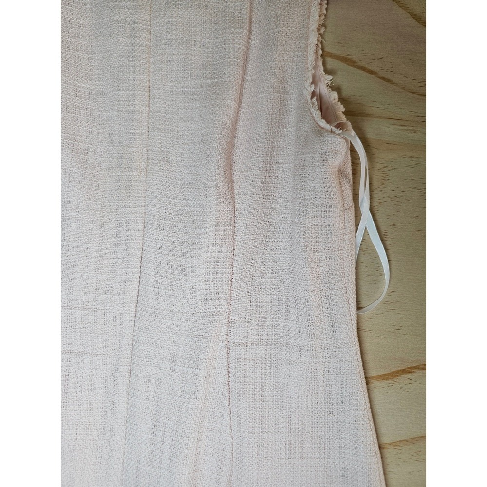 Karl Lagerfeld Paris Pink Tweed Sheath Dress Pearl Button Fringe Trim Size 6 - Picture 14 of 16